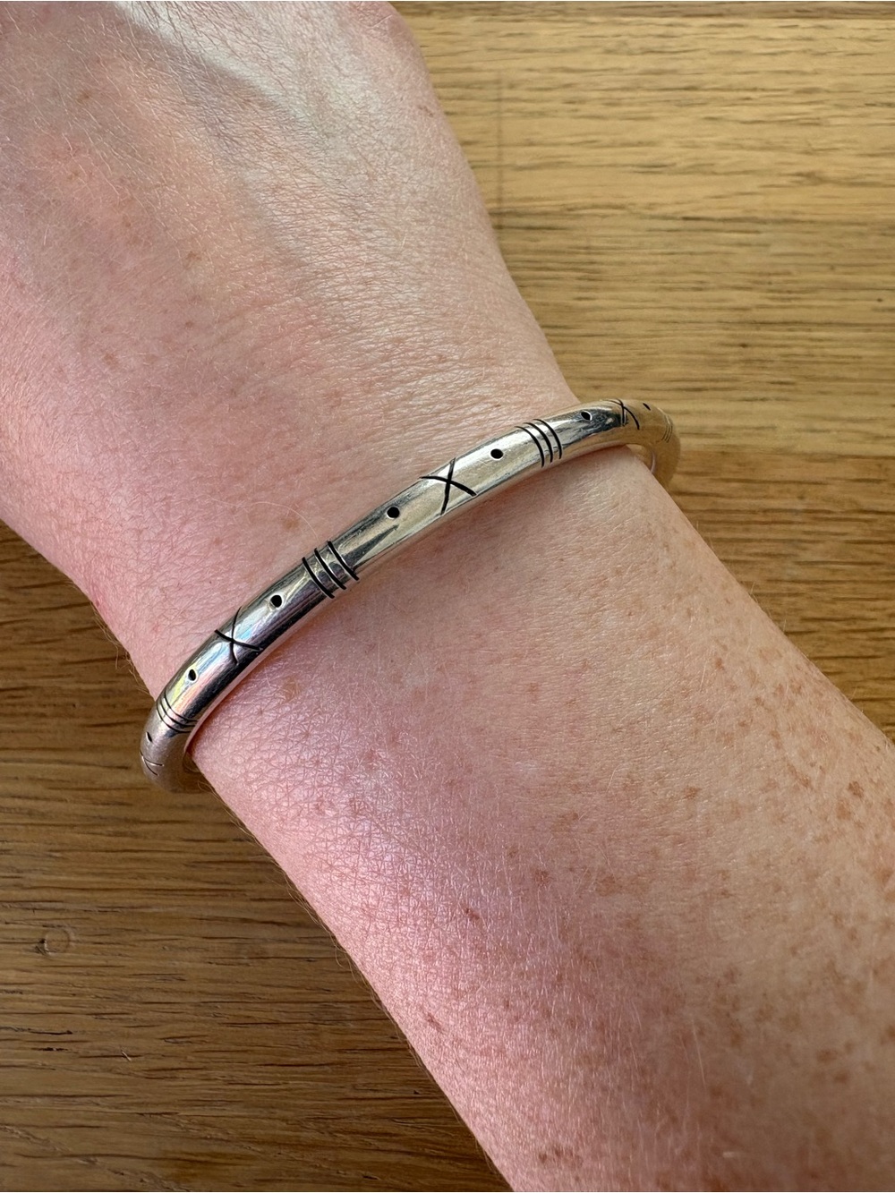 GeoArt Cynthia Gale 925 Bangle